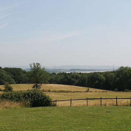Grove Farm B&B Newnham  ภายนอก รูปภาพ