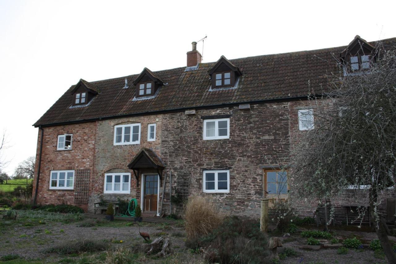 Grove Farm B&B Newnham  ภายนอก รูปภาพ